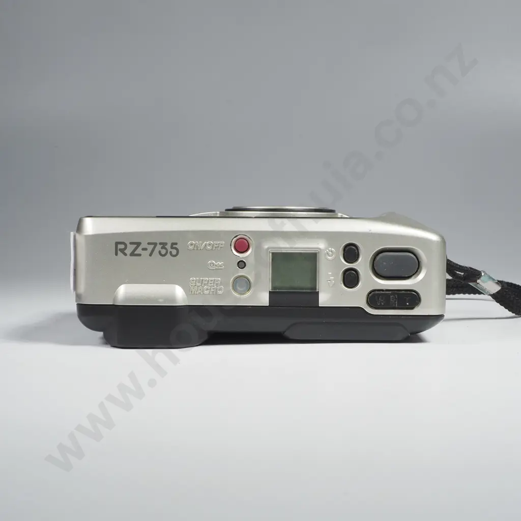Ricoh RZ-735 Compact 35mm Camera Image 1++