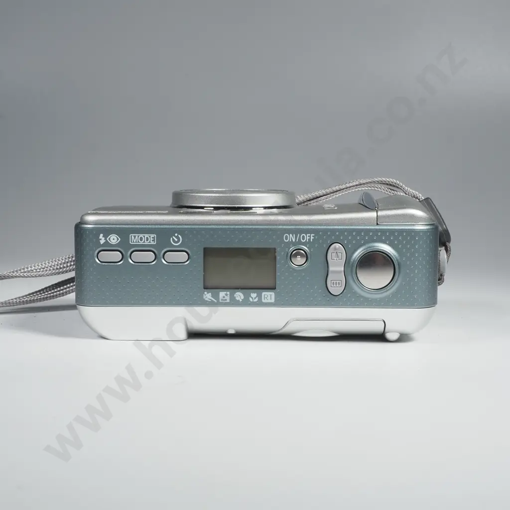 Canon Sure Shot 105 U Point & Shoot Camera w a 35-105 Zoom Lens Image 1++