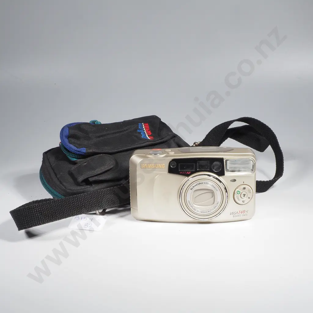 Samsung Vega 140S Quartz Date 35mm Camera Image 1++