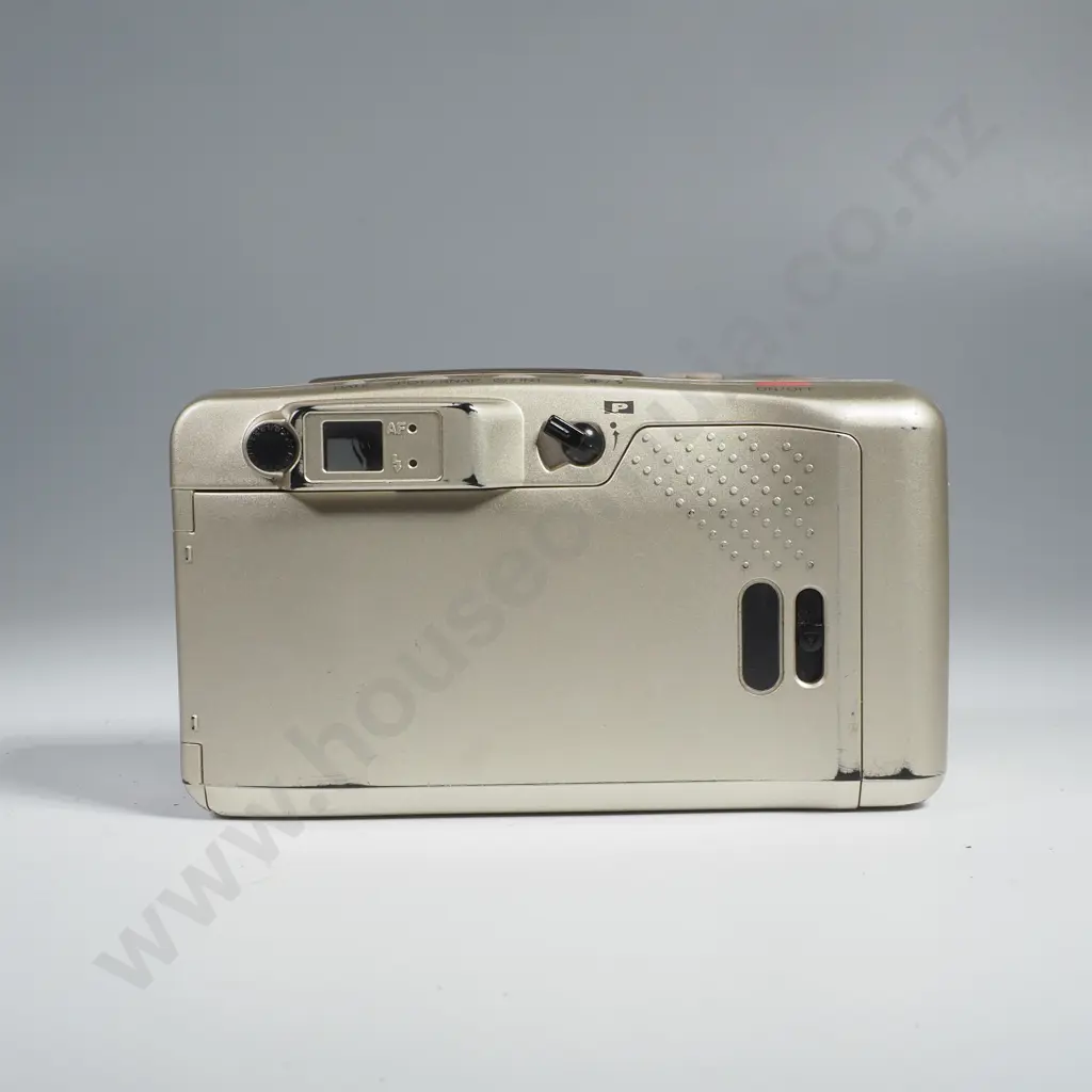 Samsung Vega 140S Quartz Date 35mm Camera Image 1++