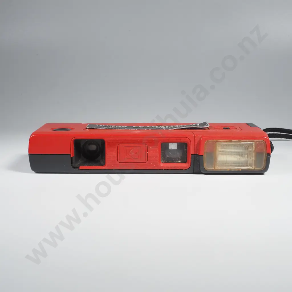 Kodak Ektralite 10 Camera. Made in USA Image 1++