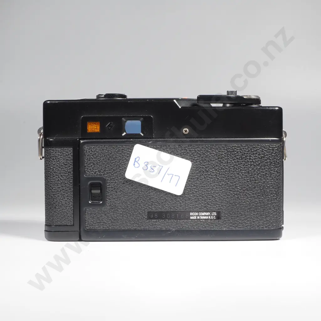 Ricoh 35 EFS 35mm Scale Focusing Compact Film Camera, Circa 1980 Image 1++