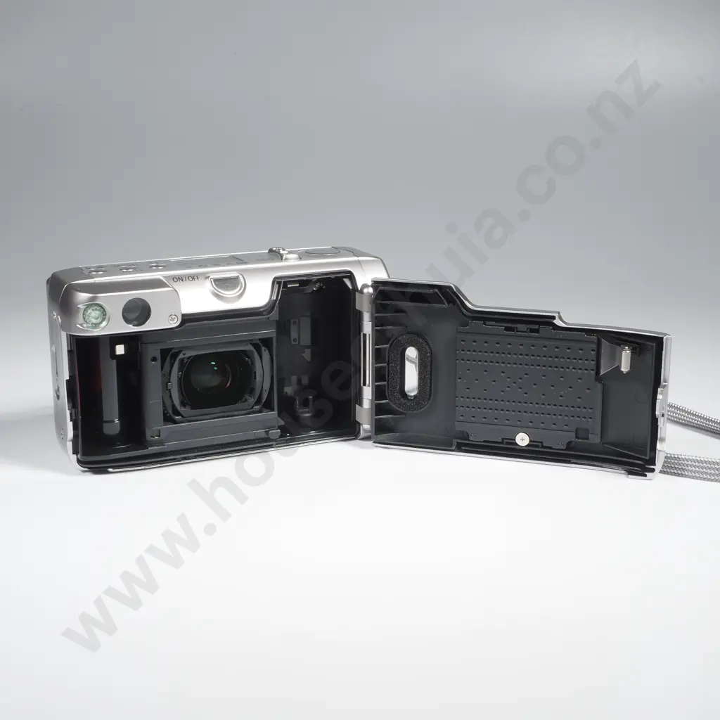 Canon Sure Shot 150U 35mm Point & Shoot Film Camera Image 1++