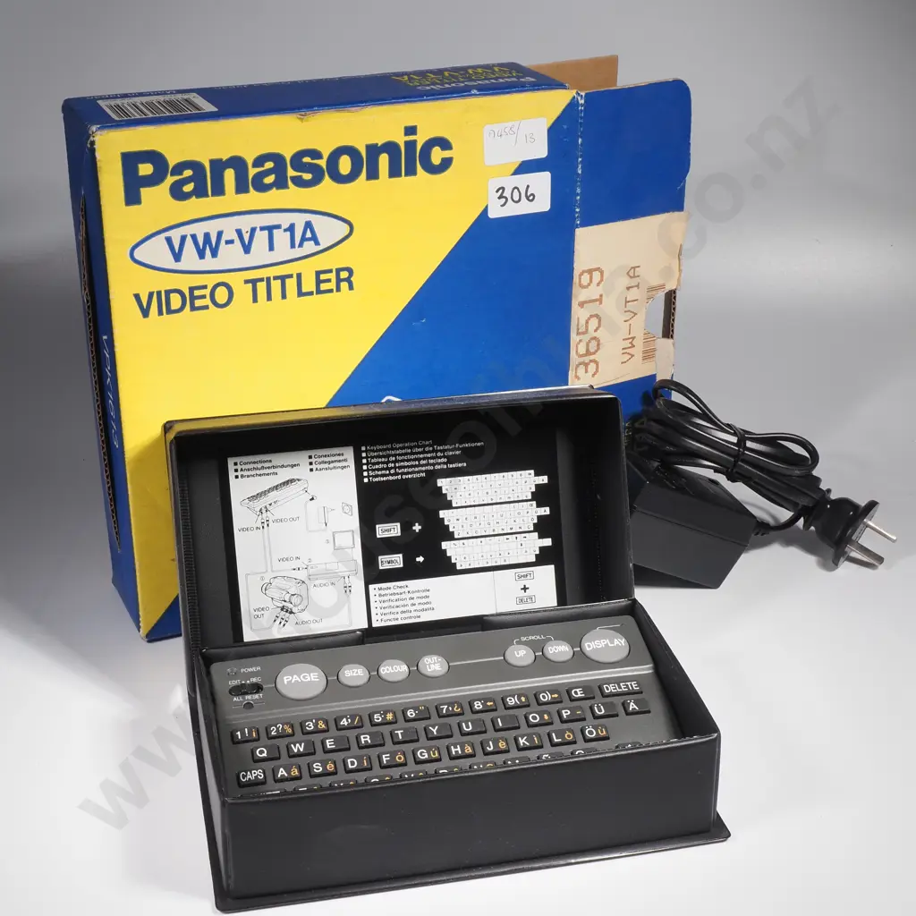 Panasonic Video Titler VW-VT1 - Vintage Video Graphics Image 1++