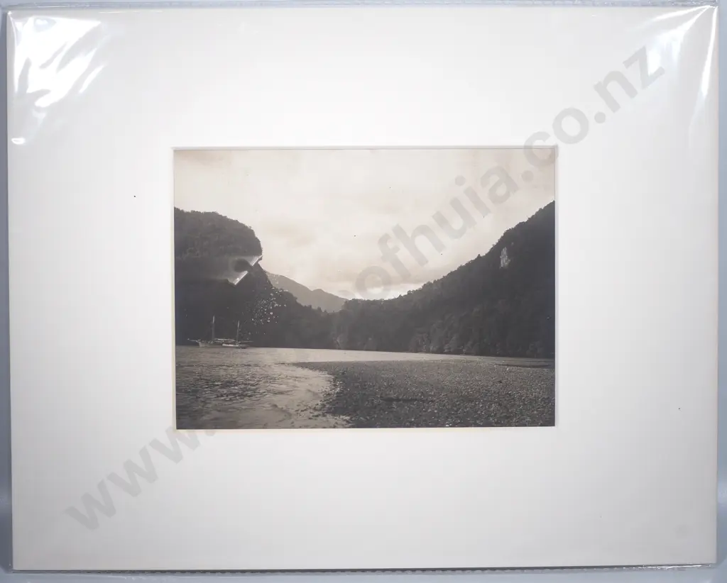 Photograph of the Cascade Basin, Preservation Inlet Image 1++