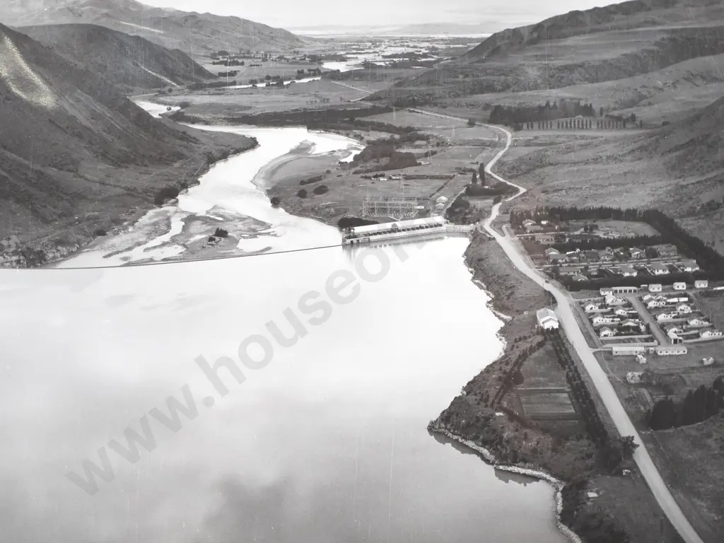 Victor Carlyle Browne - Waitaki, Photograph Image 1++