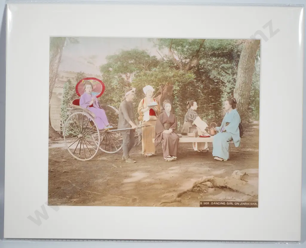 Japanese Albumen Photo of Parkside Seating c.1880 Image 1++