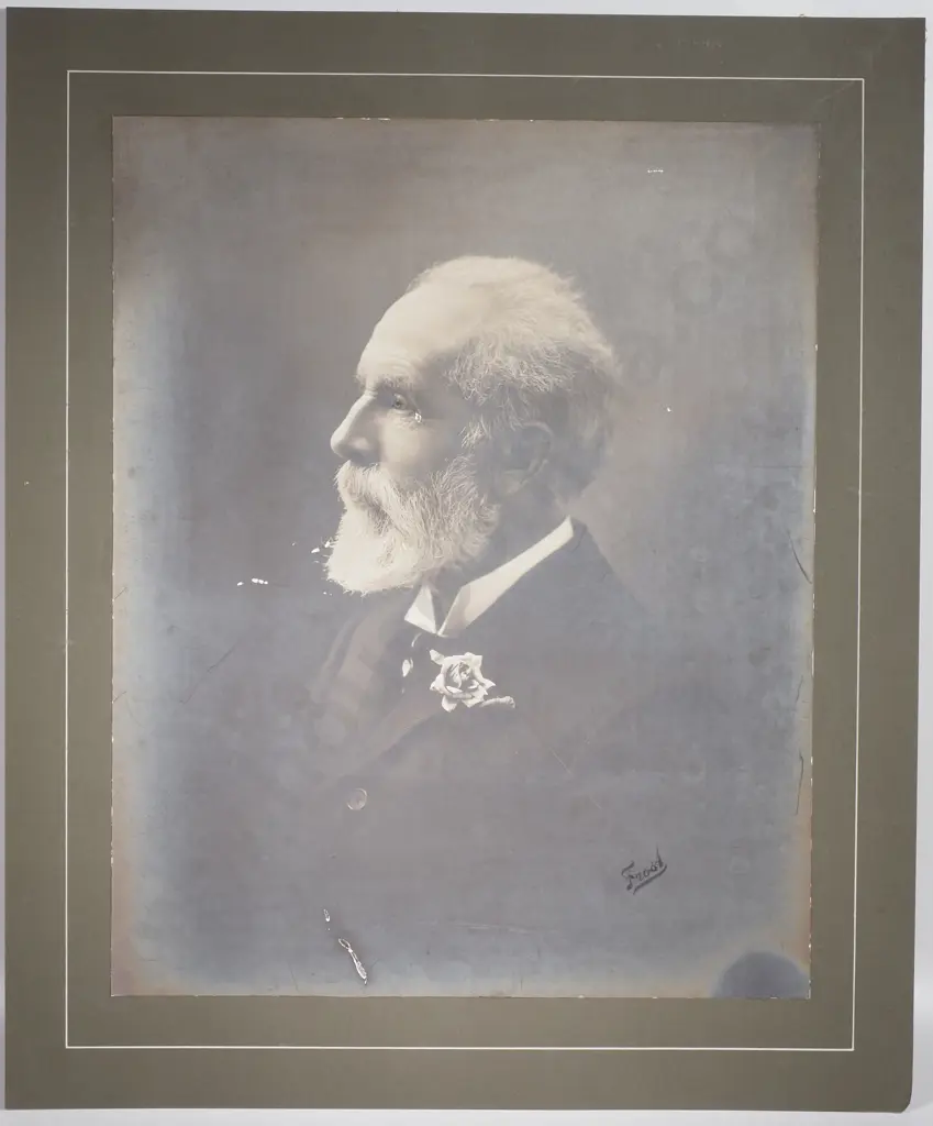 William Row Frost - Photo Portrait of Dunedin Man, Photograph Image 1++
