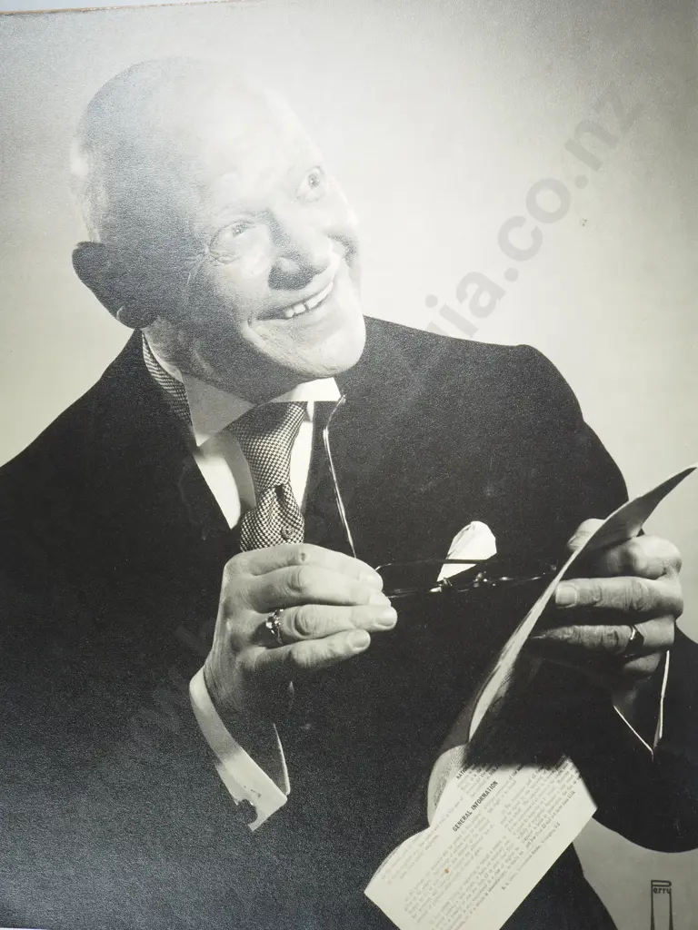 Geoffrey William Perry - Photograph of a Businessman Image 1++