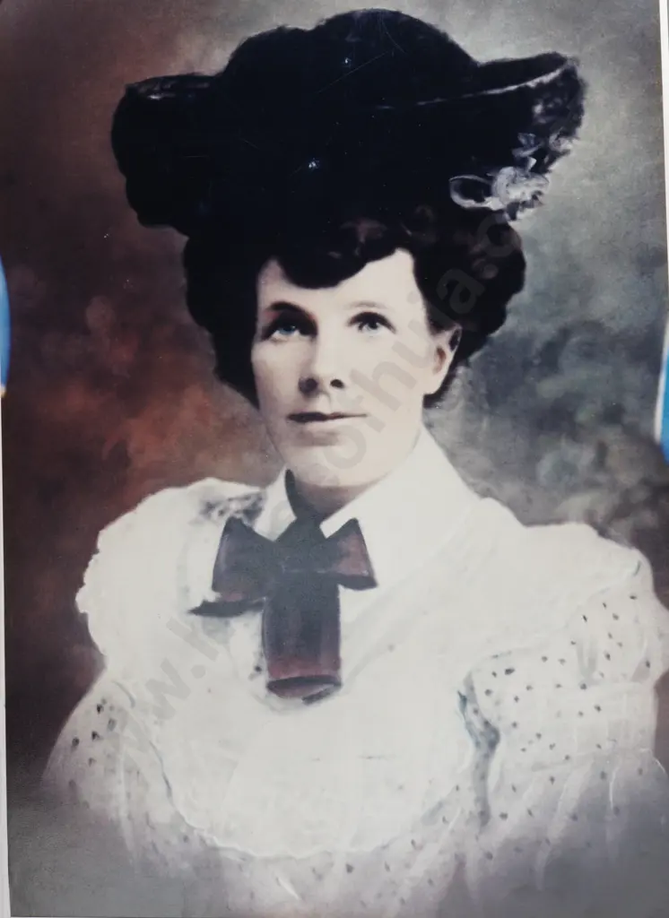 Portrait Photograph of Agnes Beer (née Guise) Aged 21 Image 1++