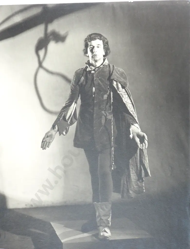 Geoffrey William Perry - Photograph of a Man Acting in a Shakespearian Play, 1990 Image 1++