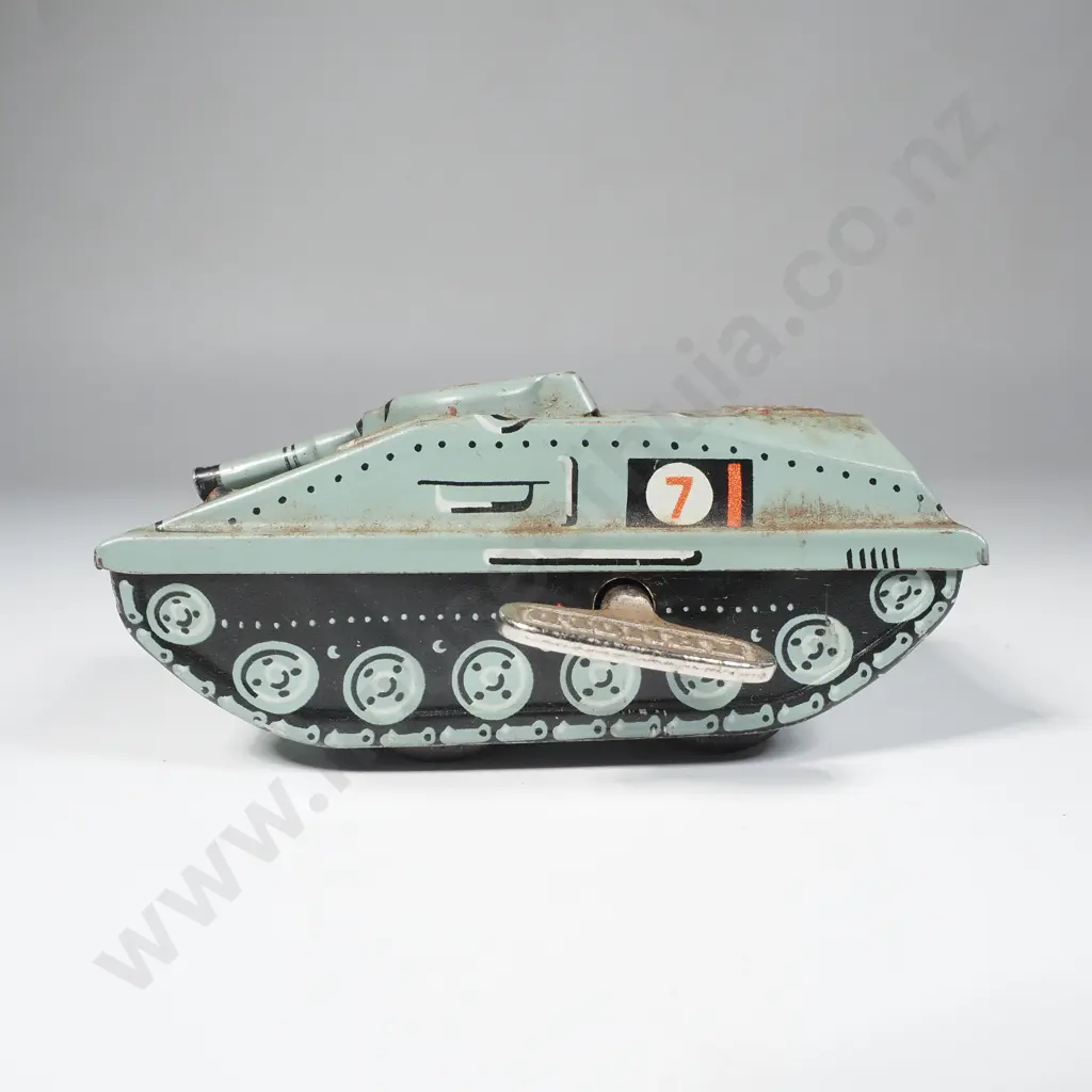 Arnold (West Germany) Clockwork  Tin Plate Toy Tank. Complete w Key Image 1++