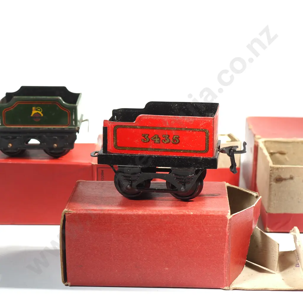 Hornby O Gauge  No 20 Locomotive, Tender No 20 , M1 Tender & Station Hoardings All in Original Boxes Image 1++