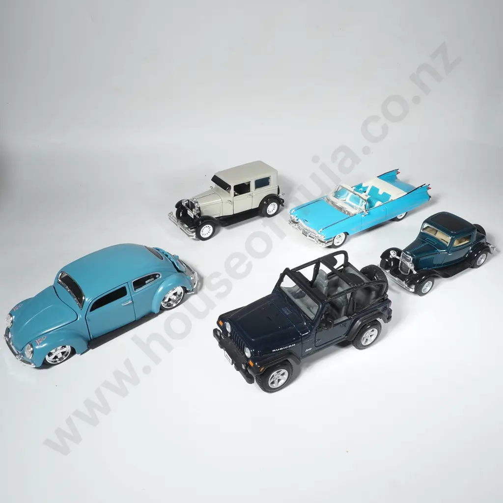 Bag Of 5 Model Cars Image 1++