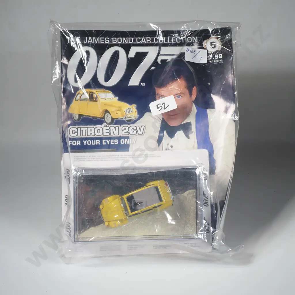 The James Bond Collection - Citroen 2CV, Series 5 Image 1++