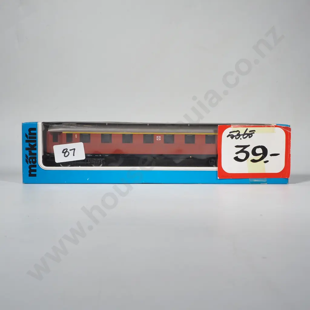 Marklin Model Train Passenger Car Made in West Germany, HO Scale, As New in Box, no 4178 Image 1++