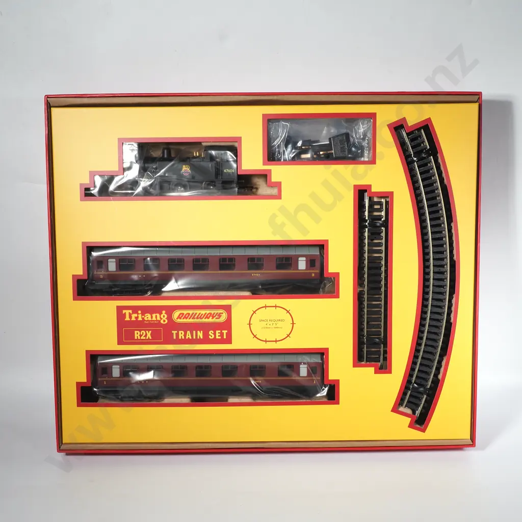 Tri-Ang Railways - Electric Model Railway R2X Train Set- Mint in Box R1287M Image 1++