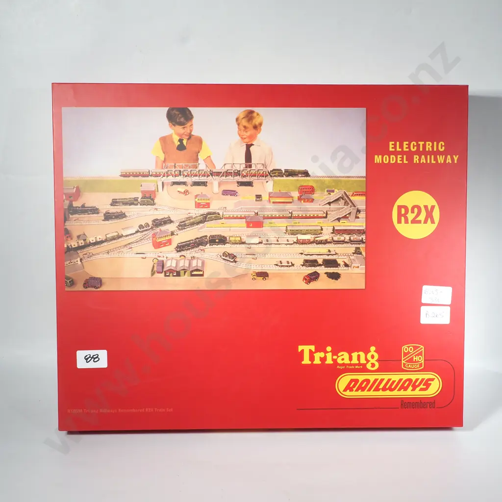 Tri-Ang Railways - Electric Model Railway R2X Train Set- Mint in Box R1287M Image 1++