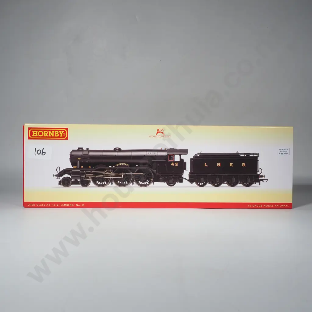 Hornby - LNER Class A3 'Lemberg' Steam Locomotive - Mint in Box R30087 Image 1++