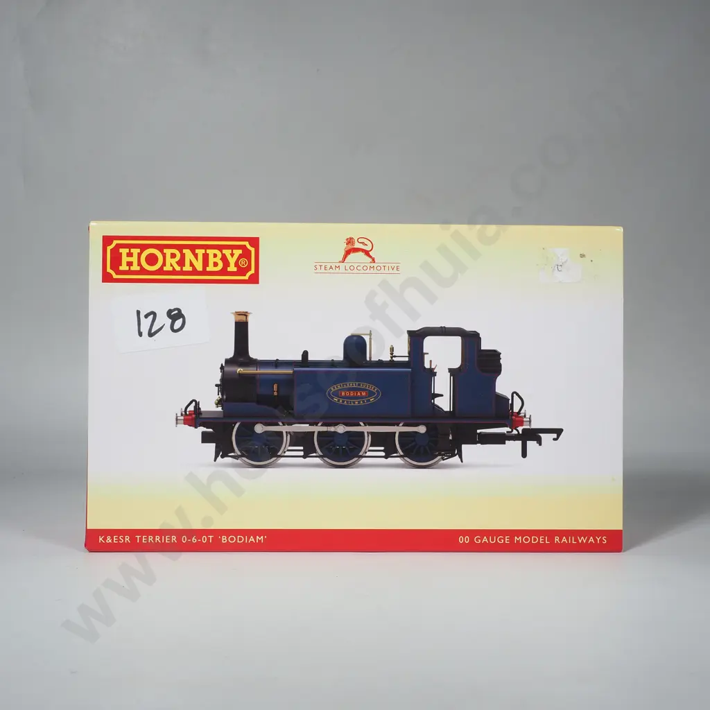 Hornby - K&ESR Terrier 0-6-0 0T Locomotive - Mint in Box R30005 Image 1++