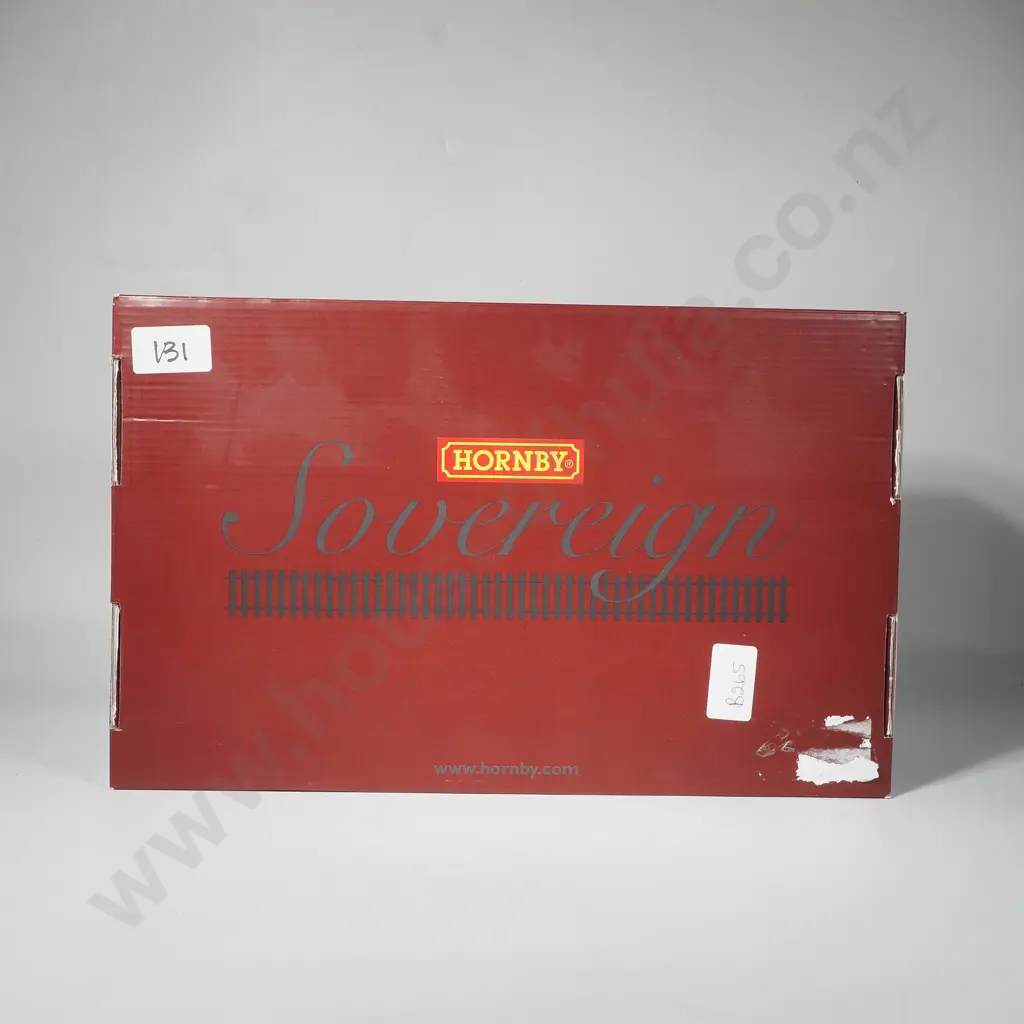 Hornby - Sovereign 'Southern Rambler' Train Pack - Mint in Box R3790 Image 1++
