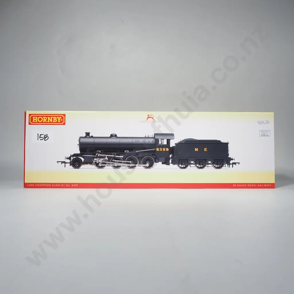 Hornby - LNER Thompson Class 01 Steam Locomotive - Mint in Box R3729 Image 1++