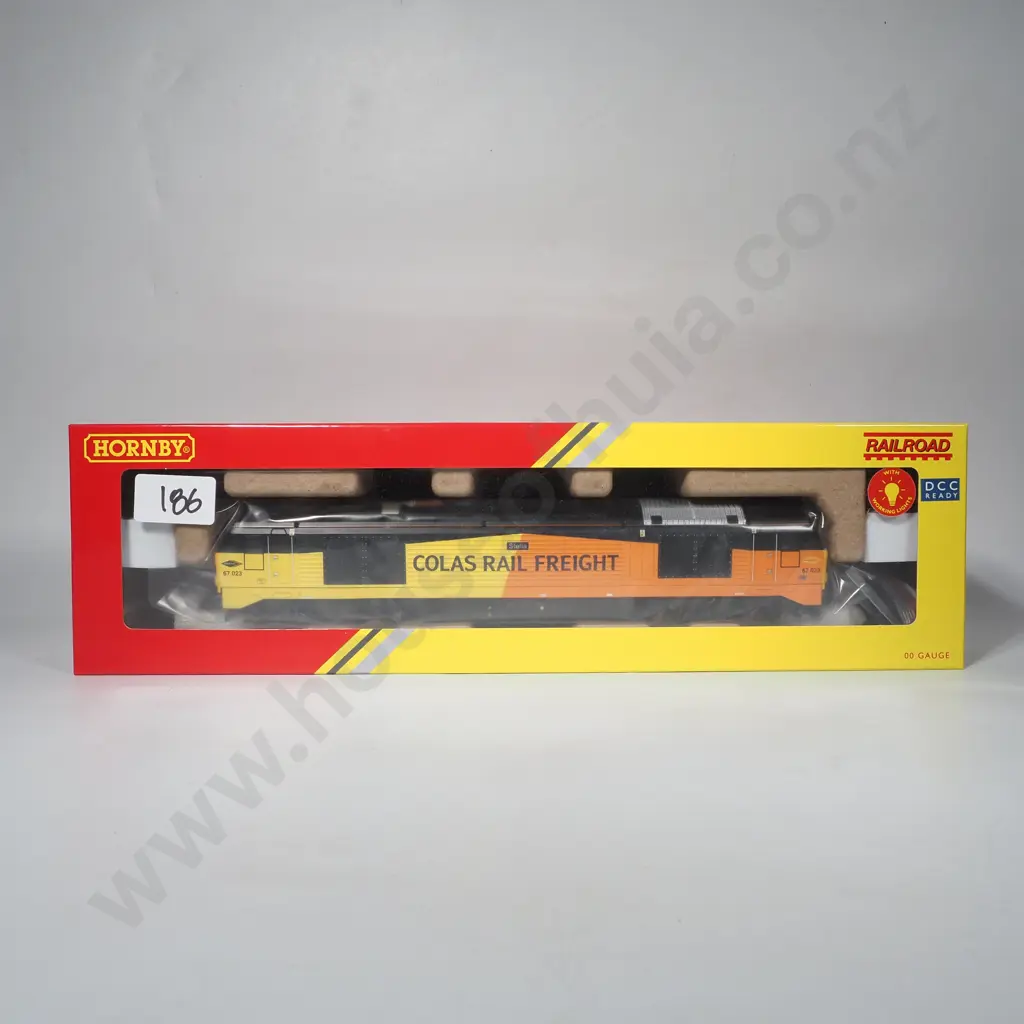 Hornby 'Railroad Plus Enhanced Livery' - Colas Class 67 Bo-Bo  - Mint in Box R30184 Image 1++