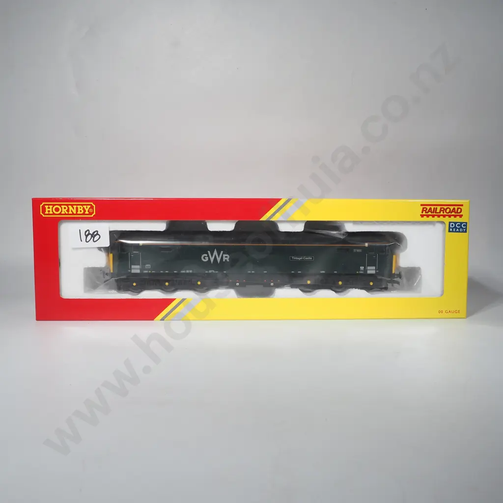 Hornby 'Railroad Plus Enhanced Livery' - GWR Class 57' - Mint in Box R30181 Image 1++