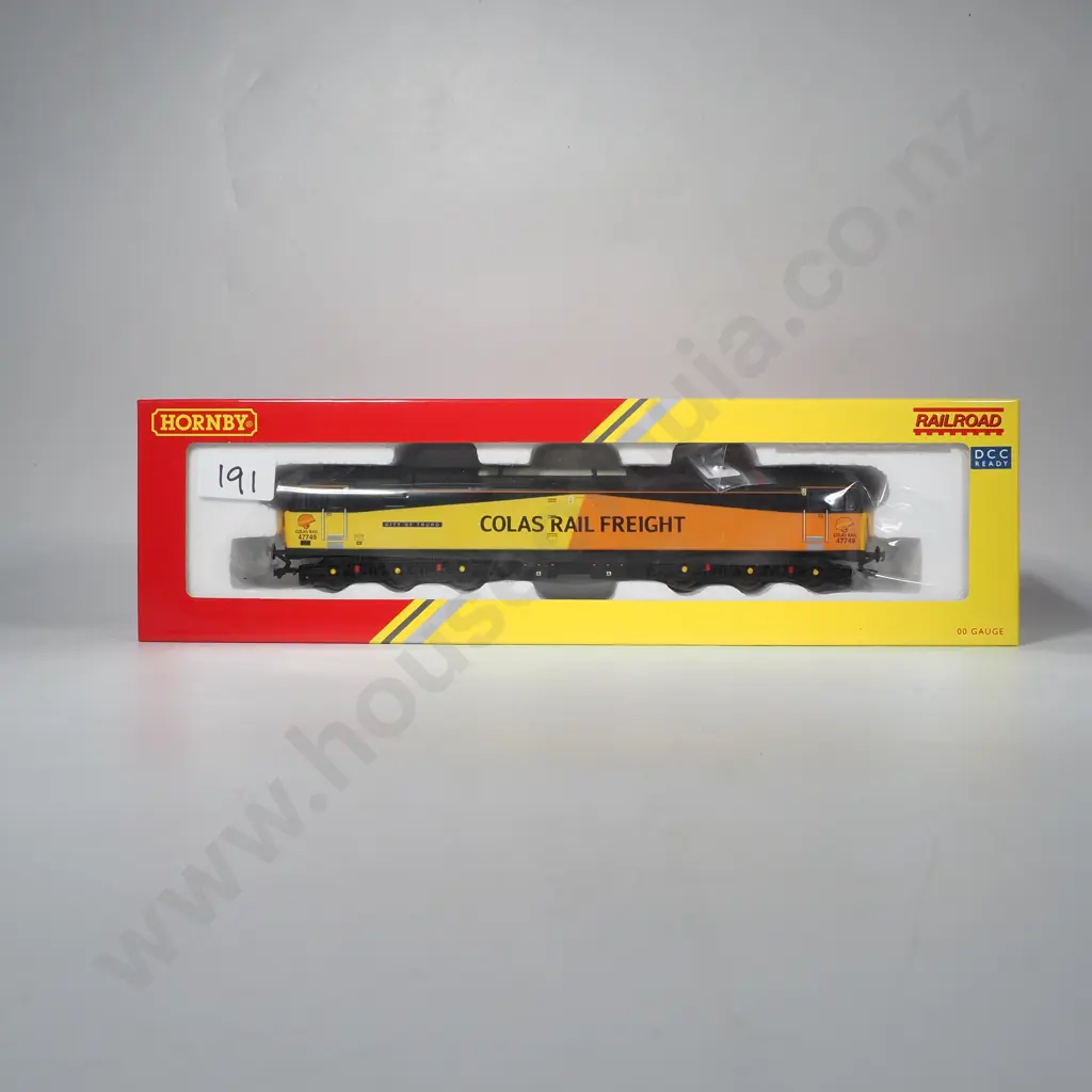 Hornby 'Railroad Plus Enhanced Livery' Colas Class 47 Co-Co - Mint in Box R30045 Image 1++