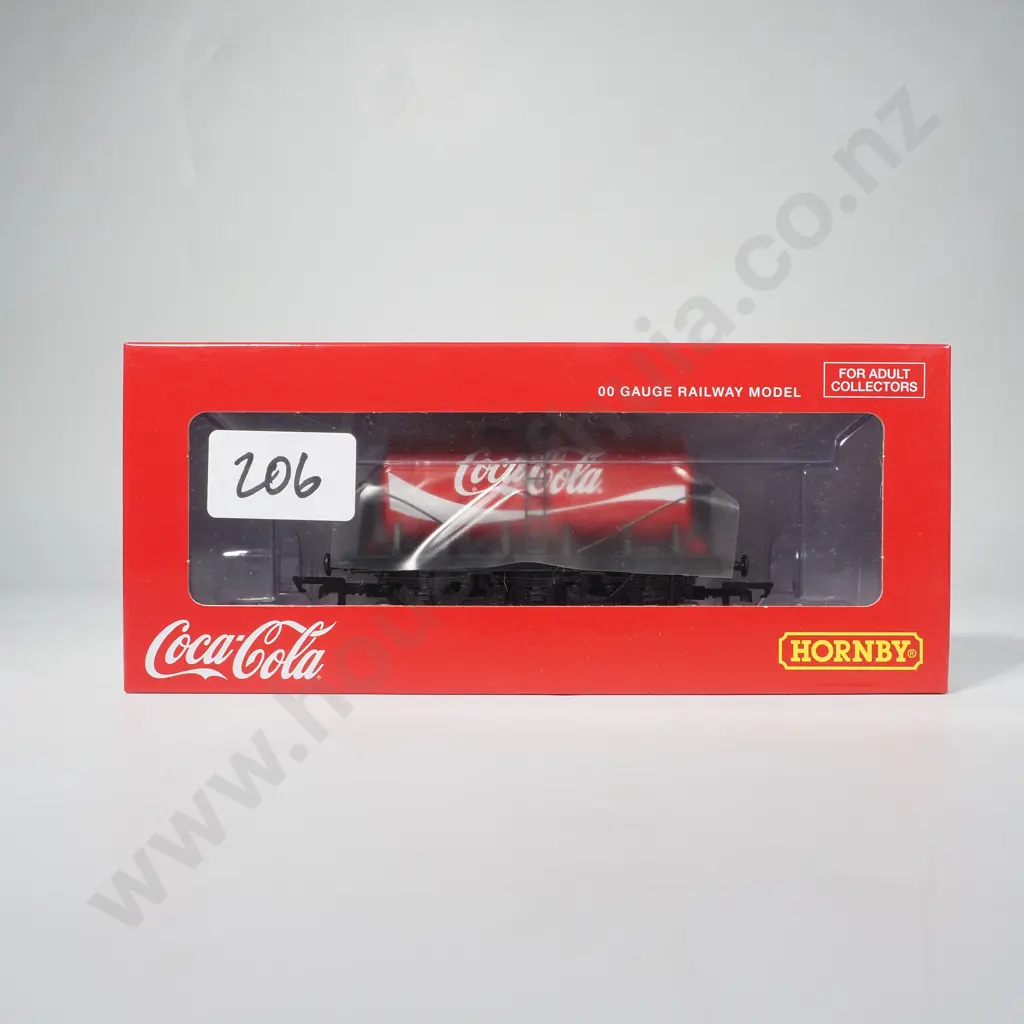 Hornby - Coca-Cola 6 Wheel Tanker -  Mint in Box R60154 Image 1++
