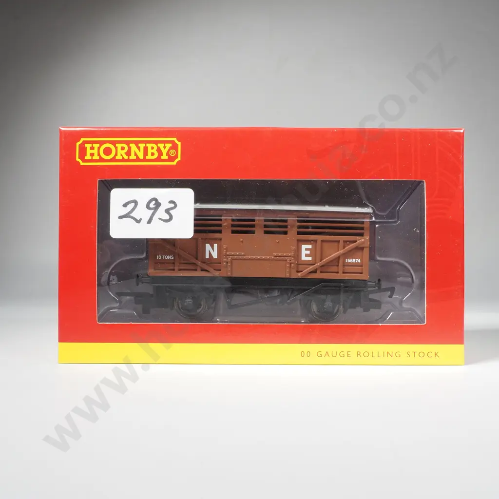 Hornby - Liner Cattle Wagon - Mint in Box R60052 Image 1++