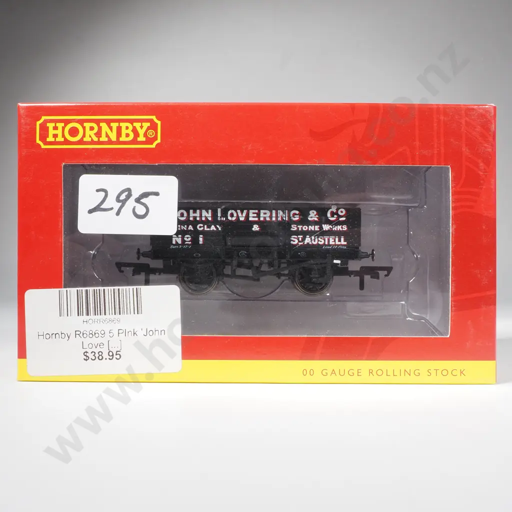 Hornby - 5 Plank Wagon 'John Lovering' - Mint in Box R6869 Image 1++