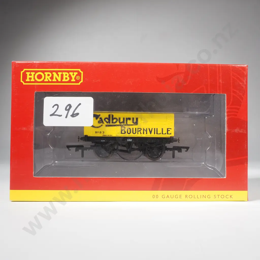 Hornby - 6 Plank Wagon 'Cadbury Bournville' - Mint in Box R6902 Image 1++