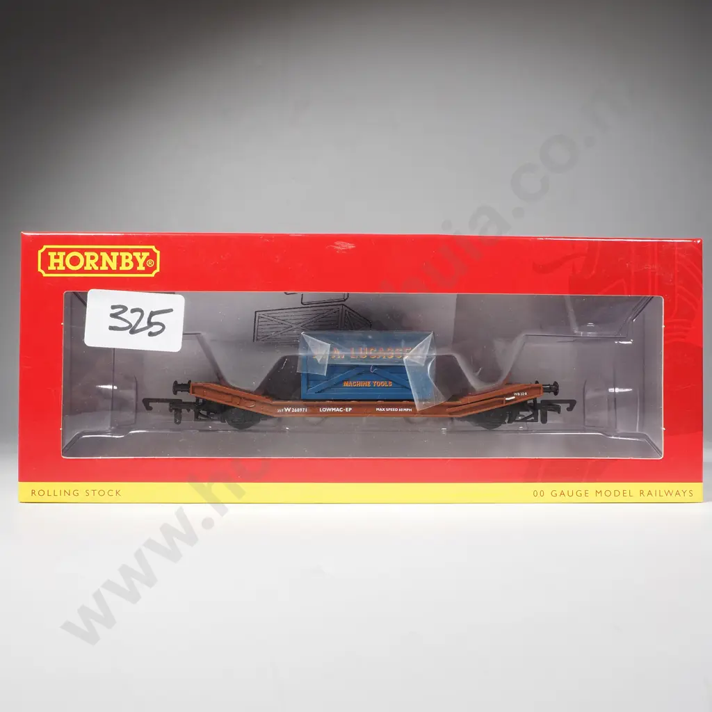 Hornby - Lowmac & Load 'A.A Lucassen Machine Tools' - Mint in Box R60073 Image 1++