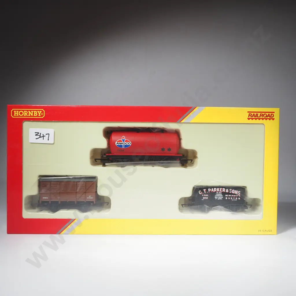 Hornby 'Railroad' - Tripple Wagon Pack - Mint in Box R60048 Image 1++