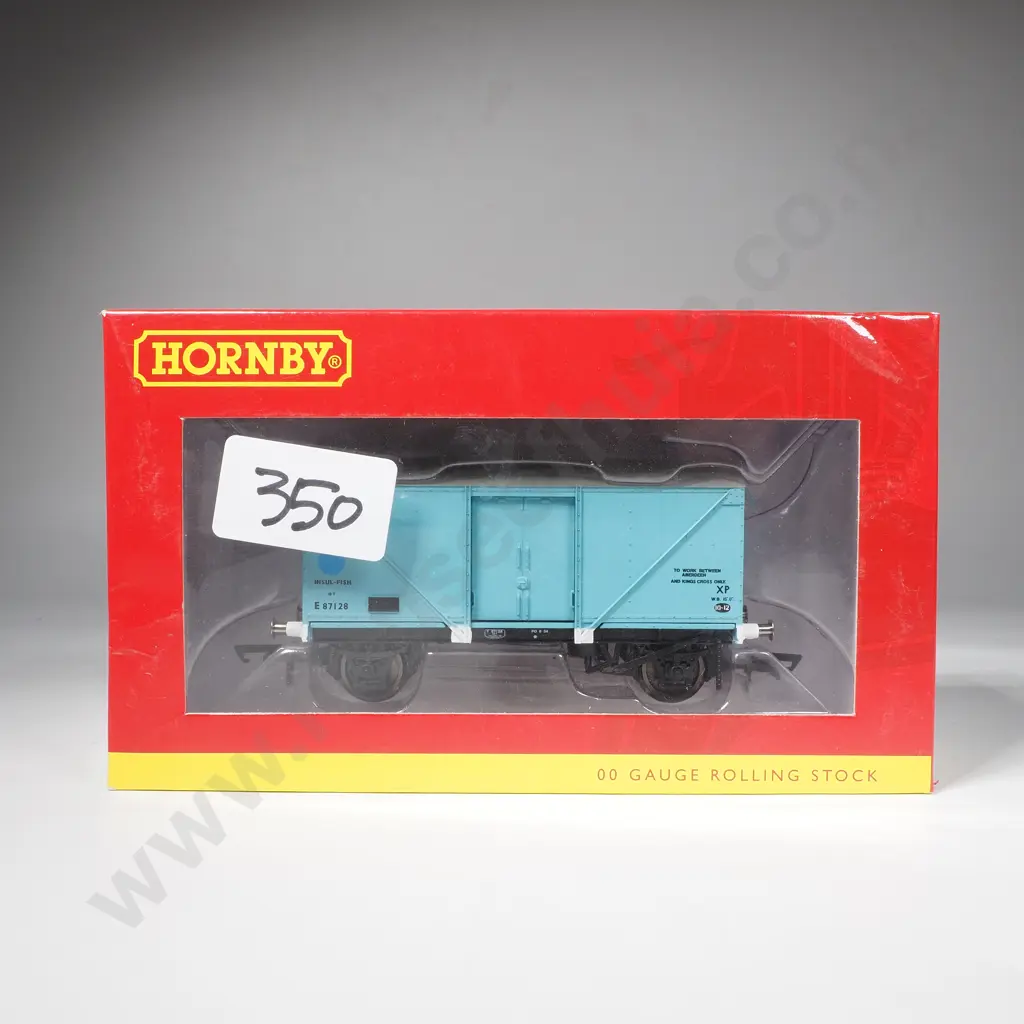 Hornby - BR Blue Spot 12 Ton Fish Van - Mint in Box R6759 Image 1++