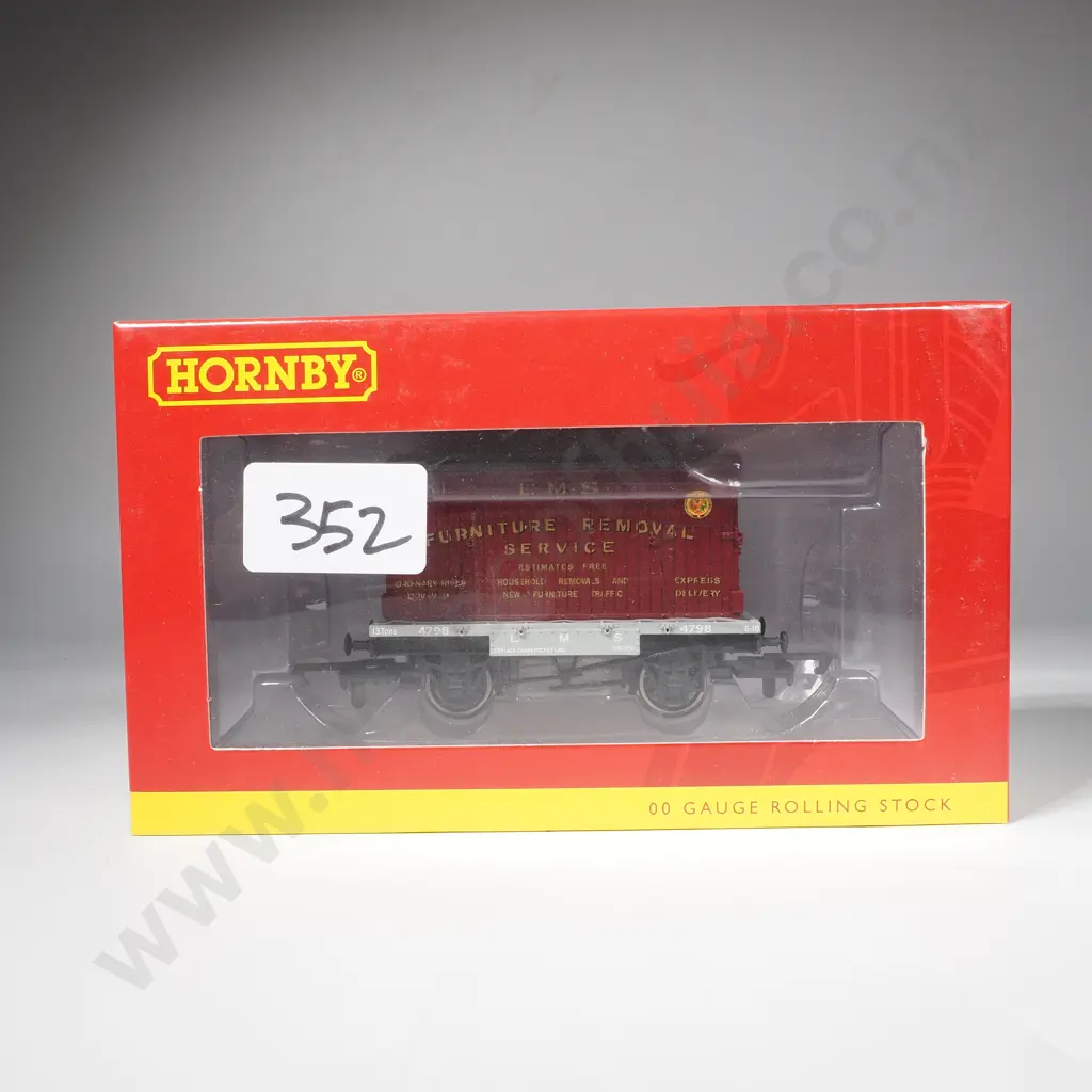 Hornby - LMS 3 Conflat & Container - Mint in Box R60072 Image 1++