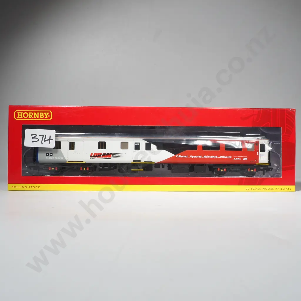 Hornby - Loram Mk2F Brake 2nd Open Coach- Mint in Box R40144 Image 1++
