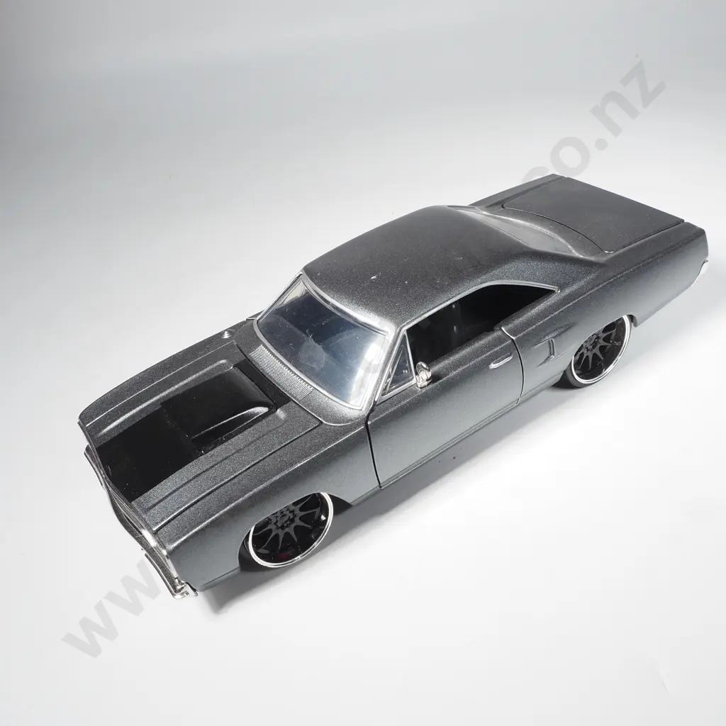 1970 Plymouth Road Runner Model Car Image 1++