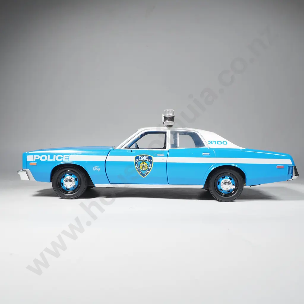 1975 Plymouth Fury Police Car Image 1++