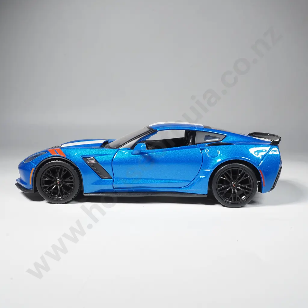 2017 Chevrolet Corvette Image 1++
