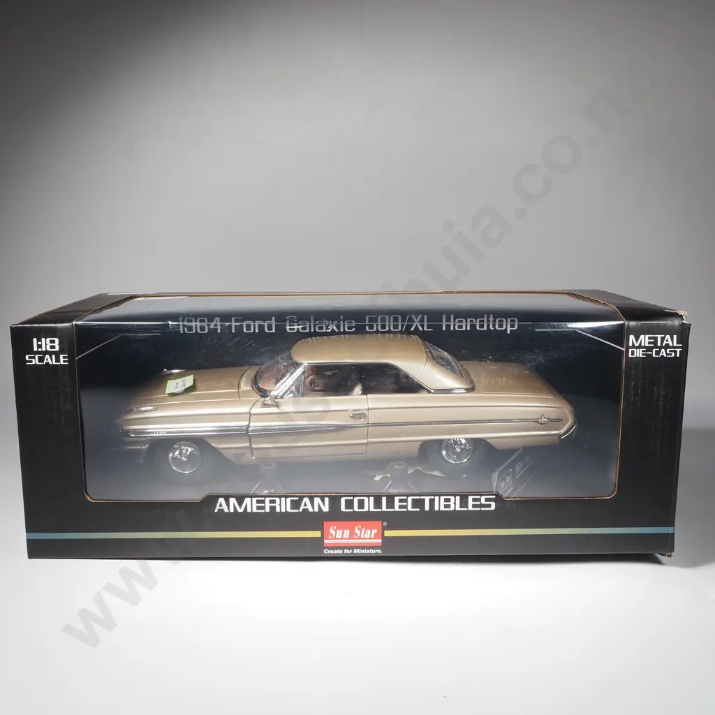 1964 Ford Galaxie 500/XL Hardtop Image 1++
