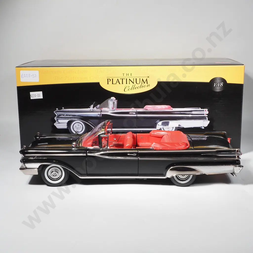 1959 Mercury Park Lane Open Convertible - 1:18 Image 1++