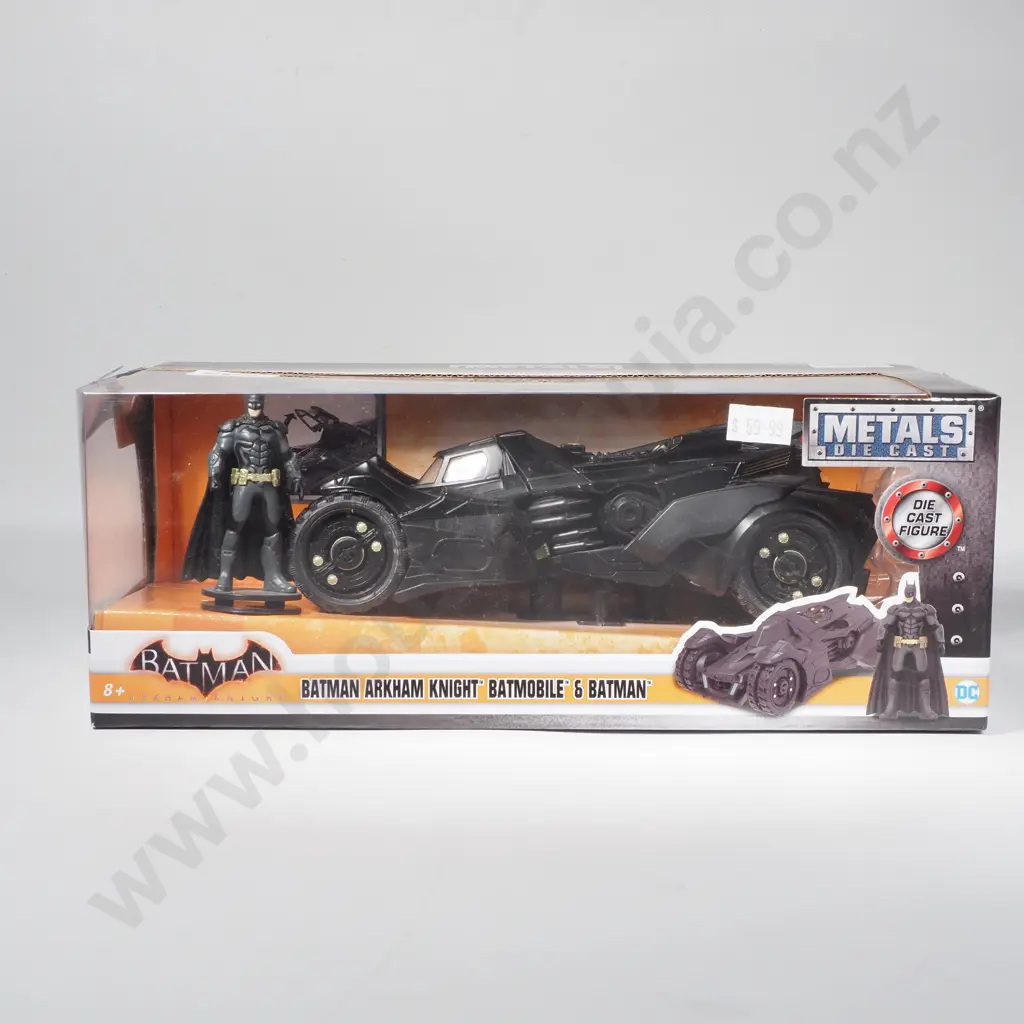 Batman & Batmobile Image 1++