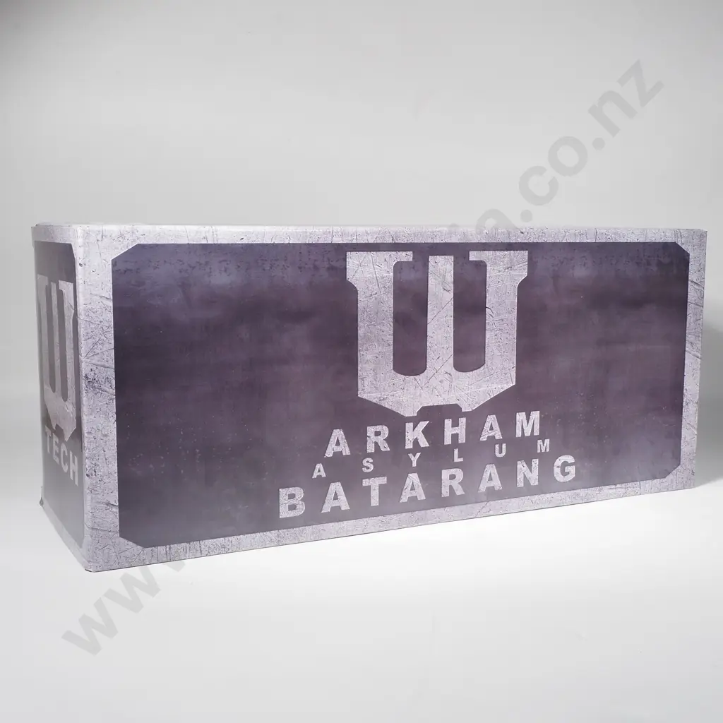 Arkham Asylum Batman Batarang - Mint in Box Image 1++