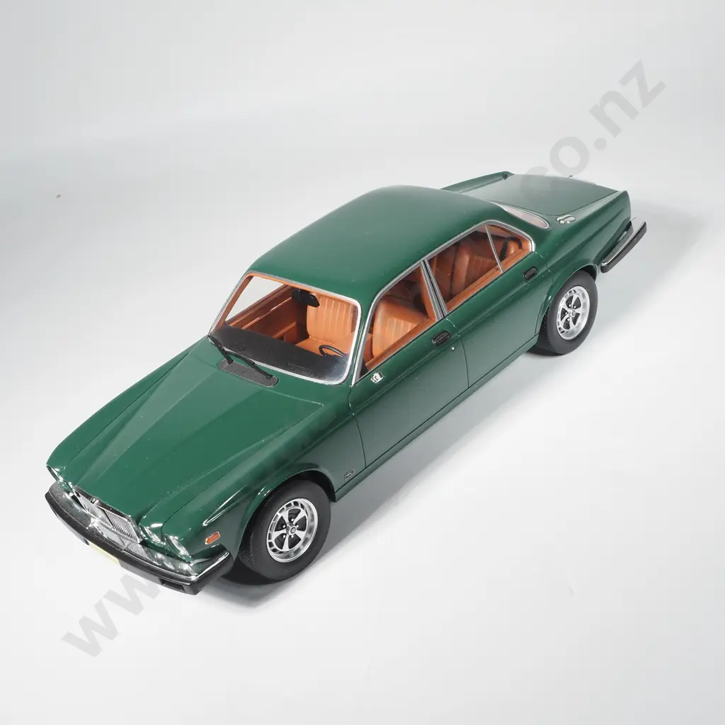 Jaguar XJ6 1982 - LS Collectibles Image 1++