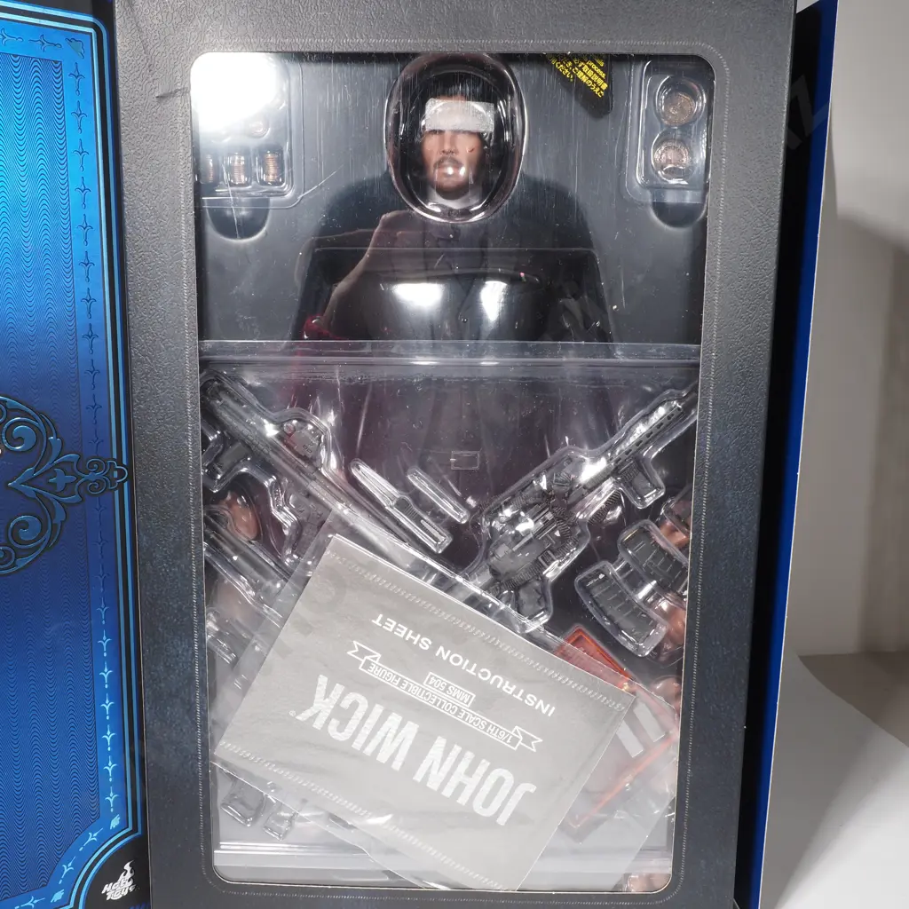 John Wick Collectible Figure- 1:6 & Display Dome Image 1++