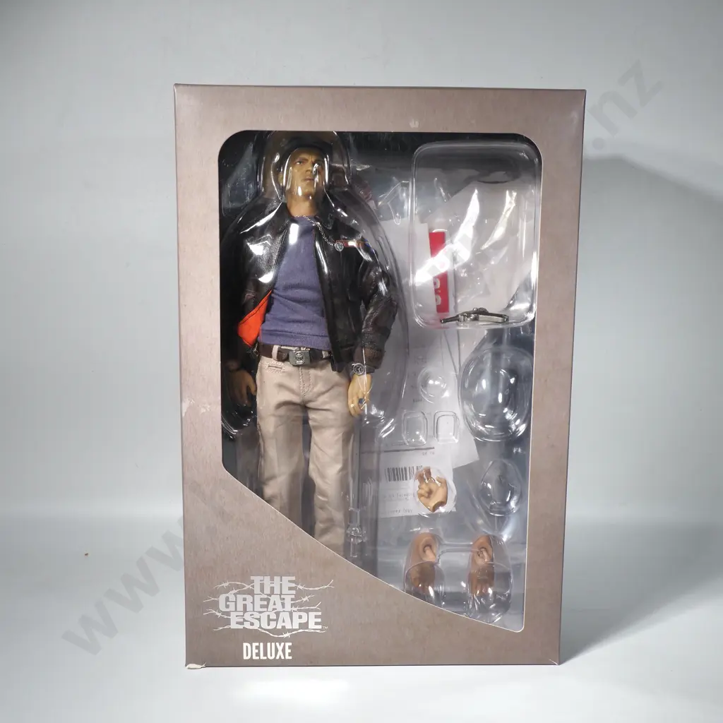 Steve McQueen "Capt. V. Hilts" - Action Figure Deluxe 1:6 Image 1++