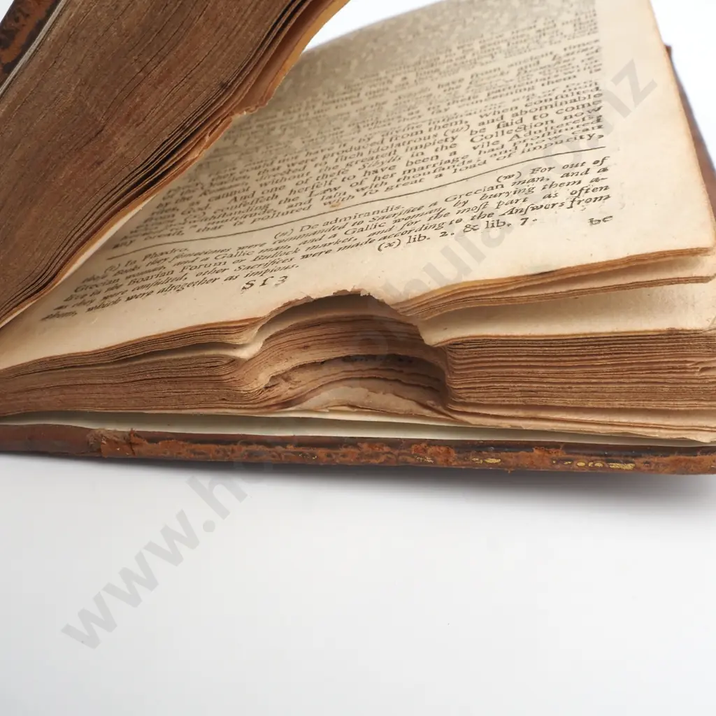 Prideaux, Humphrey - The Old and New Testament Connected, Three Volumes, R. Knaplock and F. Tonfon, London, 1713-1718 Image 1++