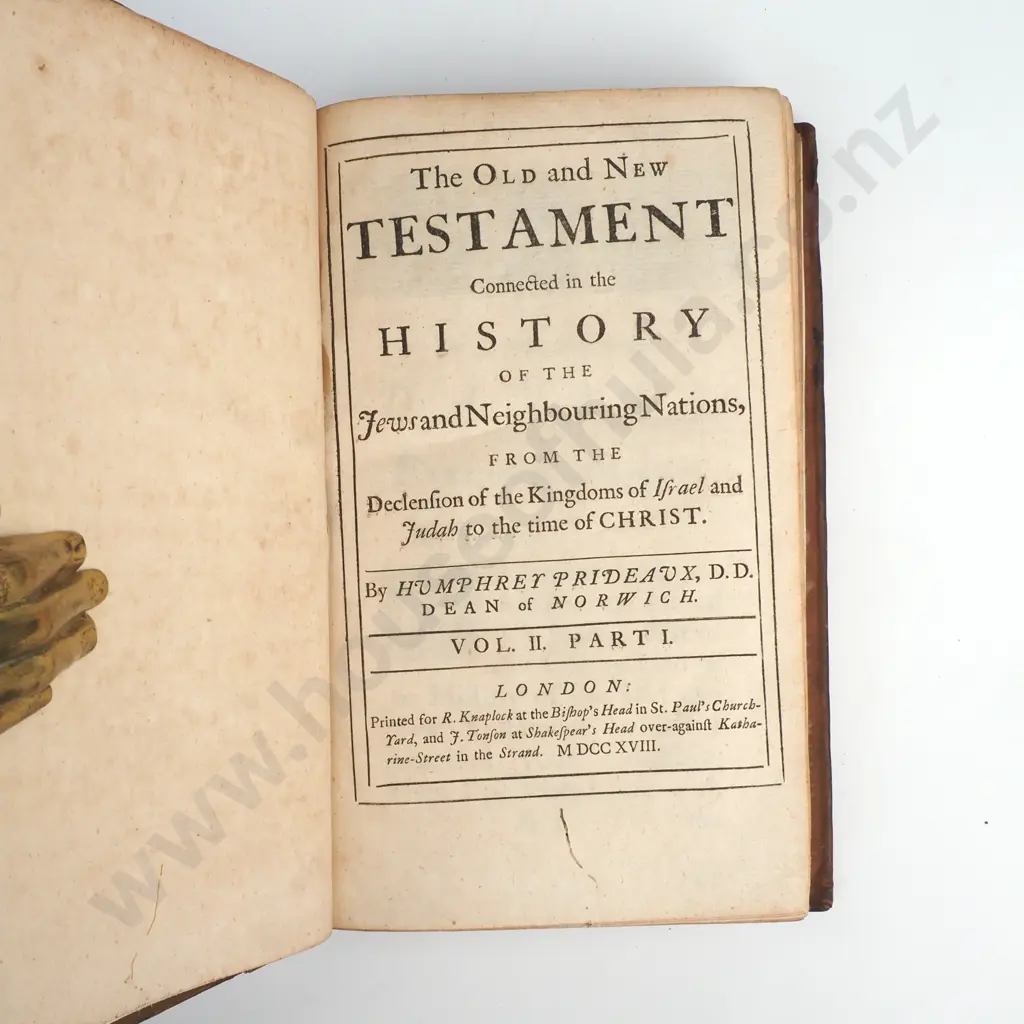 Prideaux, Humphrey - The Old and New Testament Connected, Three Volumes, R. Knaplock and F. Tonfon, London, 1713-1718 Image 1++